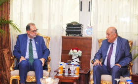 الهوبي يبحث تسريع تداول الرسائل الغذائية بميناء الإسكندرية 