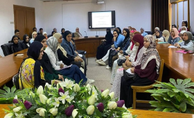 بحوث الصحراء يشارك في ندوة علمية حول المخصبات الحيوية