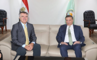  وزير الزراعة يستقبل مدير معهد سيام باري الإيطالي
