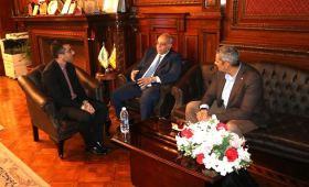  بحوث الصحراء يبحث التعاون مع شركة إيني الإيطالية