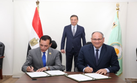 تعاون بين البحوث الزراعية والريف المصري لإنتاج هجن الطماطم 