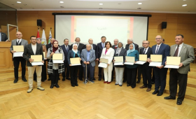 فاروق يسلم جوائز مركز البحوث الزراعية ويقرر زيادتها 50%