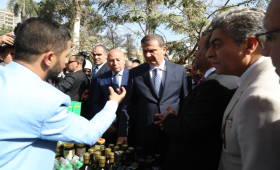 وزير الزراعة ومحافظو مطروح والقاهرة والجيزة يتفقدون مهرجان القاهر للتمور