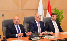  وزراء النقل والزراعة والري يبحثون استخدام أنظمة الري الحديث 