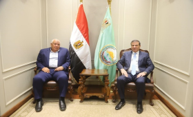 فاروق والزملوط يبحثان التوسع في زراعات التين والزيتون بمطروح