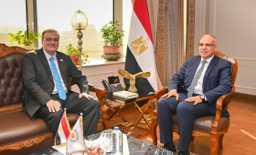  سويلم ونبيل يبحثان سد العجز في عدد من الوظائف بالري 