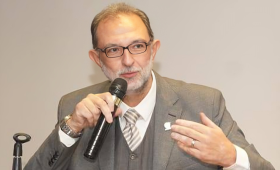 الهوبي يؤكد أهمية تعزيز الشراكات مع القطاع الخاص