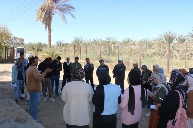 بحوث الصحراء يستقبل طلاب جامعة طنطا في زيارة تدريبية بسيوة