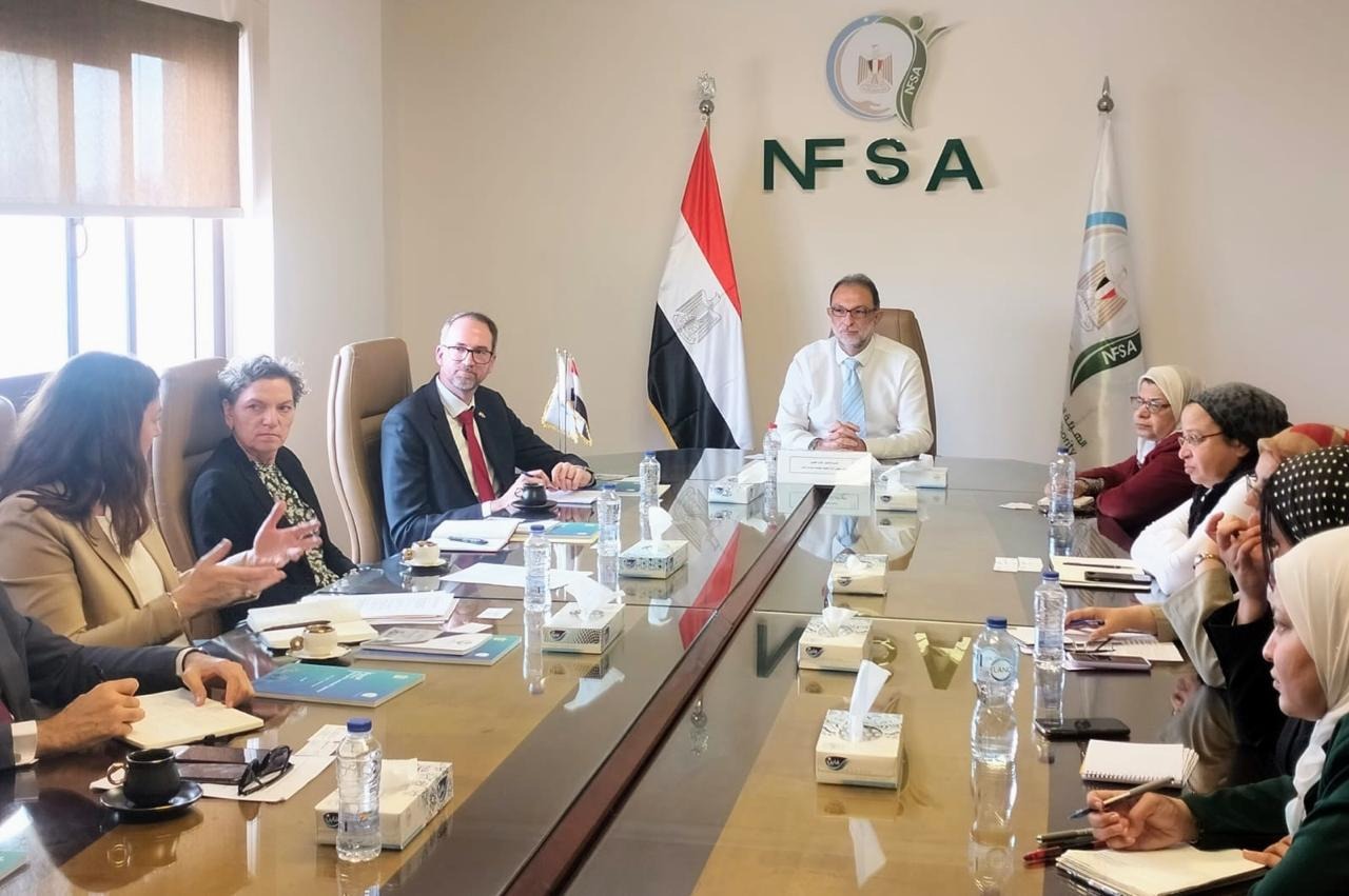 الهوبي يستقبل وفدًا دنماركيًا لبحث التعاون الفني في مجالات س