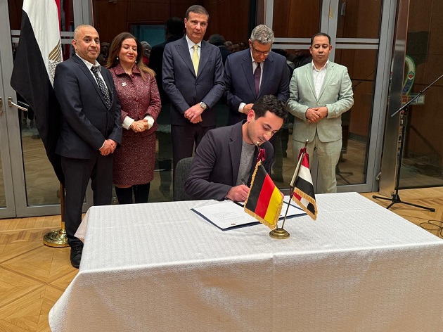 فاروق يشهد تدشين أعمال مجلس الصادرات والأعمال المصرية في شما