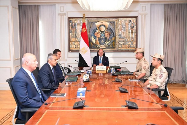 الرئيس السيسي يتابع مستجدات تطوير محطة الزهراء للخيول 