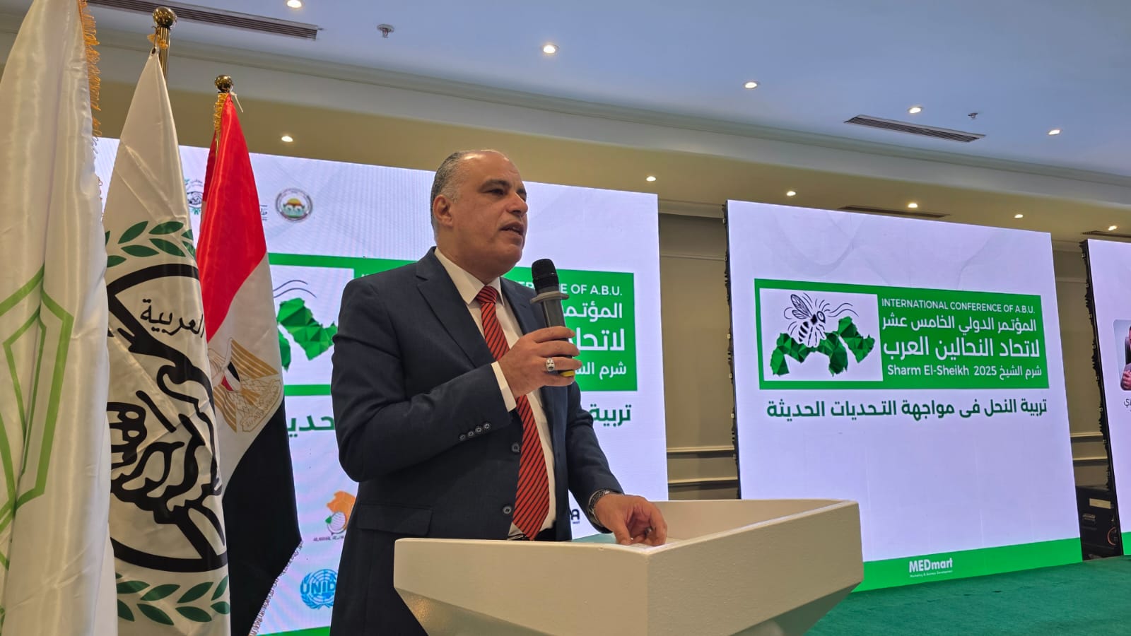 د. علاء عزوز: اتحاد النحالين العرب له دور هام في تأهيل الشباب والنساء الريفيات