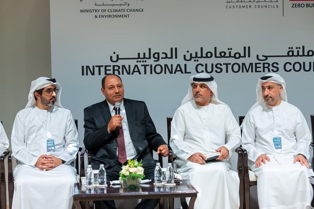 نائب وزير الزراعة يبحث تعزيز الاستثمارات الإماراتية بقمة الأ