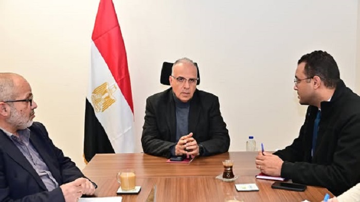 الري تعلن تنفيذ 6 مشروعات لحماية الشواطئ 