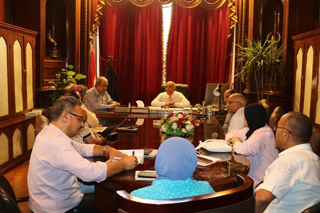 بحوث الصحراء و بنك الطعام المصري يبحثان التعاون المشترك
