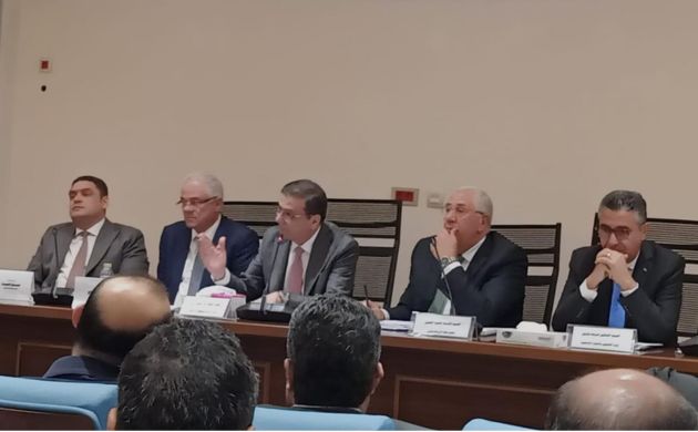 وزير الزراعة: 300 ألف طن رصيد الأسمدة بالجمعيات التعاونية