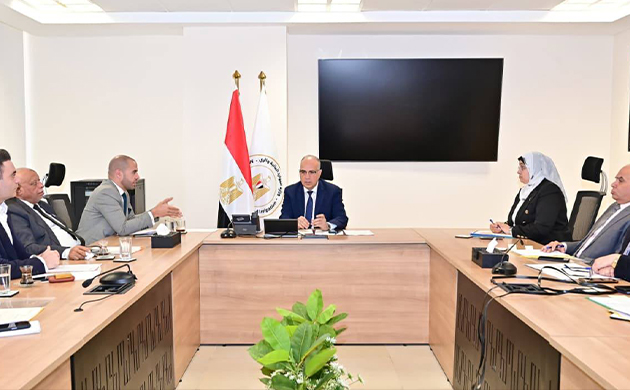 وزير الري يوجه بدراسة الطلبات المقدمة لتطهير مصرف بحر البقر