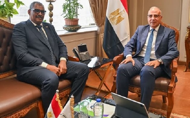 سويلم يؤكد لنظيره السوداني ضرورة الالتزام بقواعد القانون الد