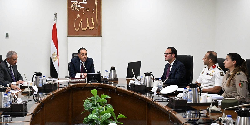 رئيس الوزراء يتابع منظومة التعامل مع ظاهرة الكلاب الضالة