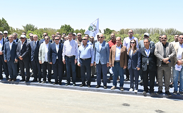 الريف المصرى تفتتح عدداً من المشروعات بأراض الـ ١.٥ مليون فدان فى إمتداد غرب المنيا