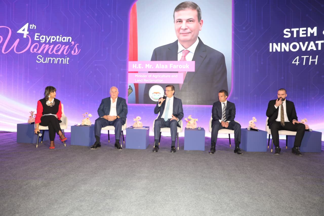 وزير الزراعة يدعو طلاب الجامعات لزيارة المراكز البحثية الزراعية