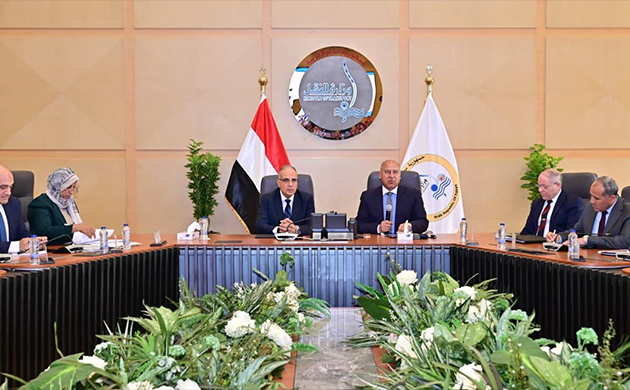 الري والنقل يبحثان نهو المشروعات المشتركة