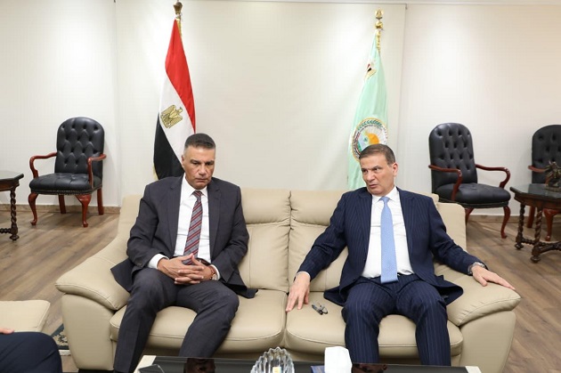 وزير الزراعة يبحث مع محافظ جنوب سيناء التوسع في زراعات النخي